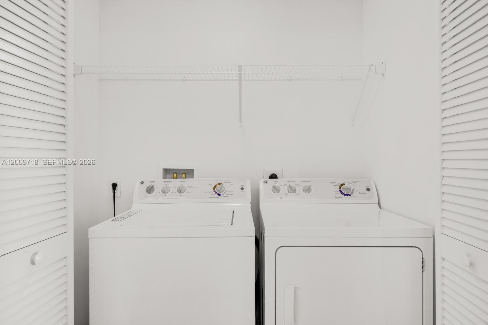 BEACHWALK CONDOMINIUM - Residential