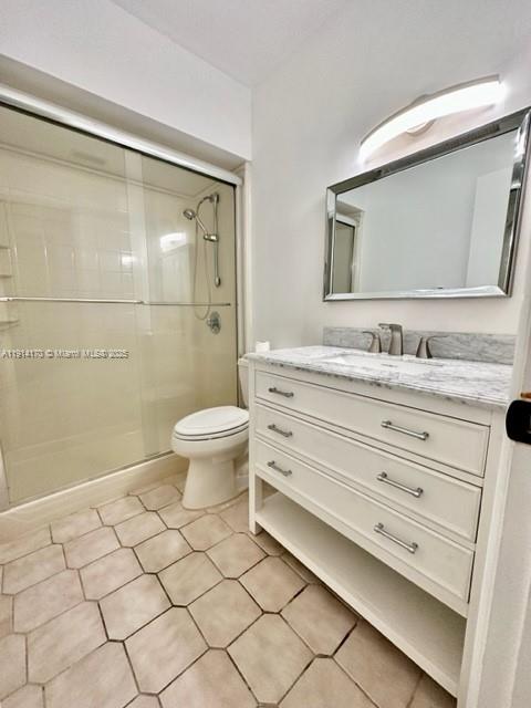 MIAMI LAKES GOLF COURSE V - Residential Lease