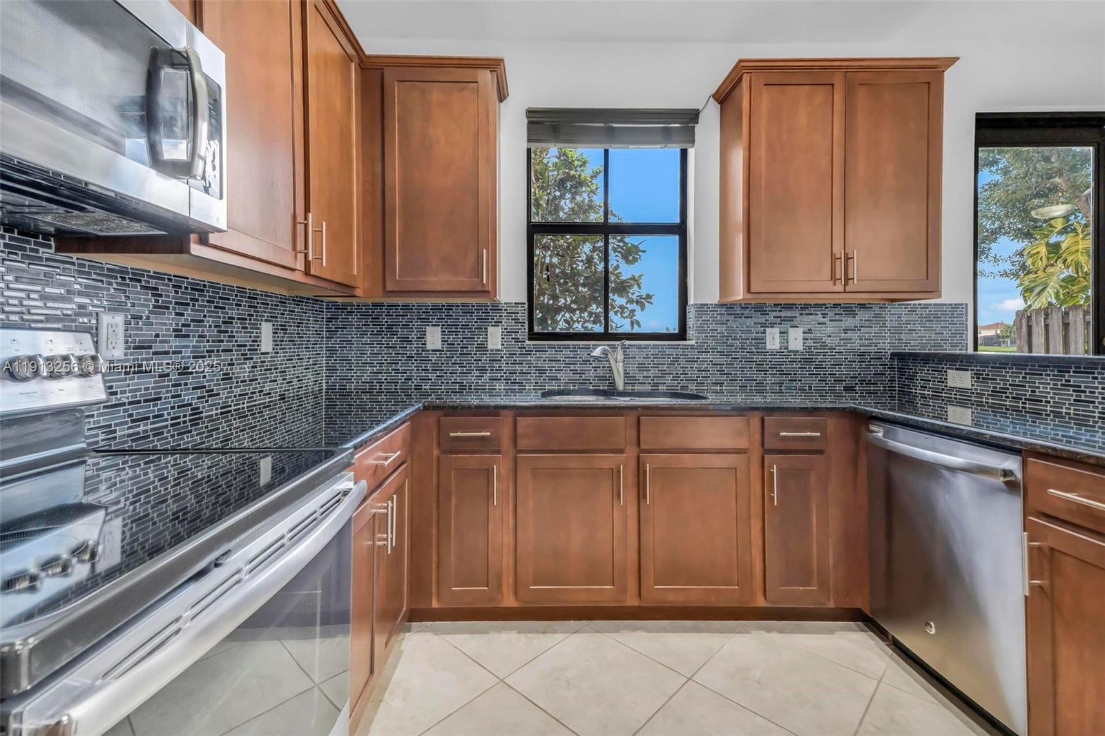 DEBUYS PLAT - Residential Lease