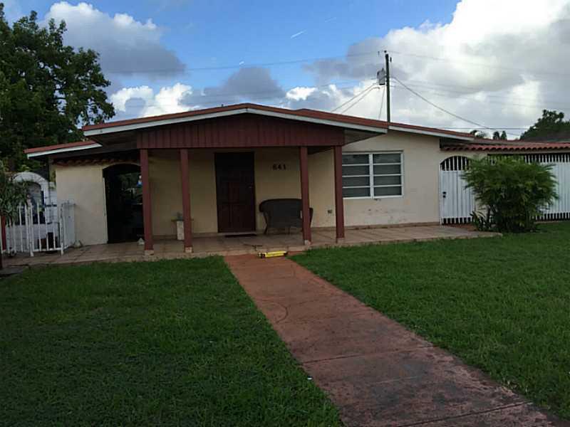 Charming 2/2 home walking distance from shopping and dining. Master bedroom connects to master bath with bidet and walk-in shower. New 3 ton Rheem 13 Seer A/C installed in Oct. Tankless water heater. Municipal water for house with well water for outside u se. Large fenced yard with multiple outdoor living spaces with tropical gardens, large sink/tub, carport, shed, and other storage areas. Great home or investment property-MUST SEE! Currently leased until 1/5/16-do not disturb tenant without appt.