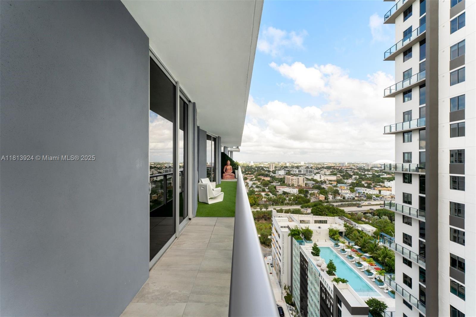 BRICKELL TEN CONDO - Residential Lease