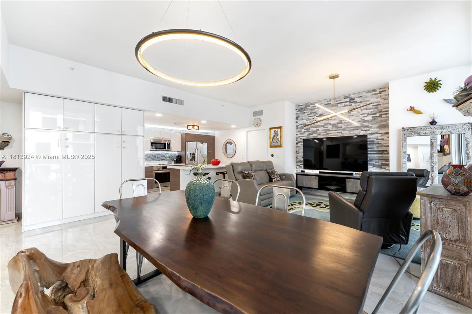 BRICKELL TEN CONDO - Residential Lease