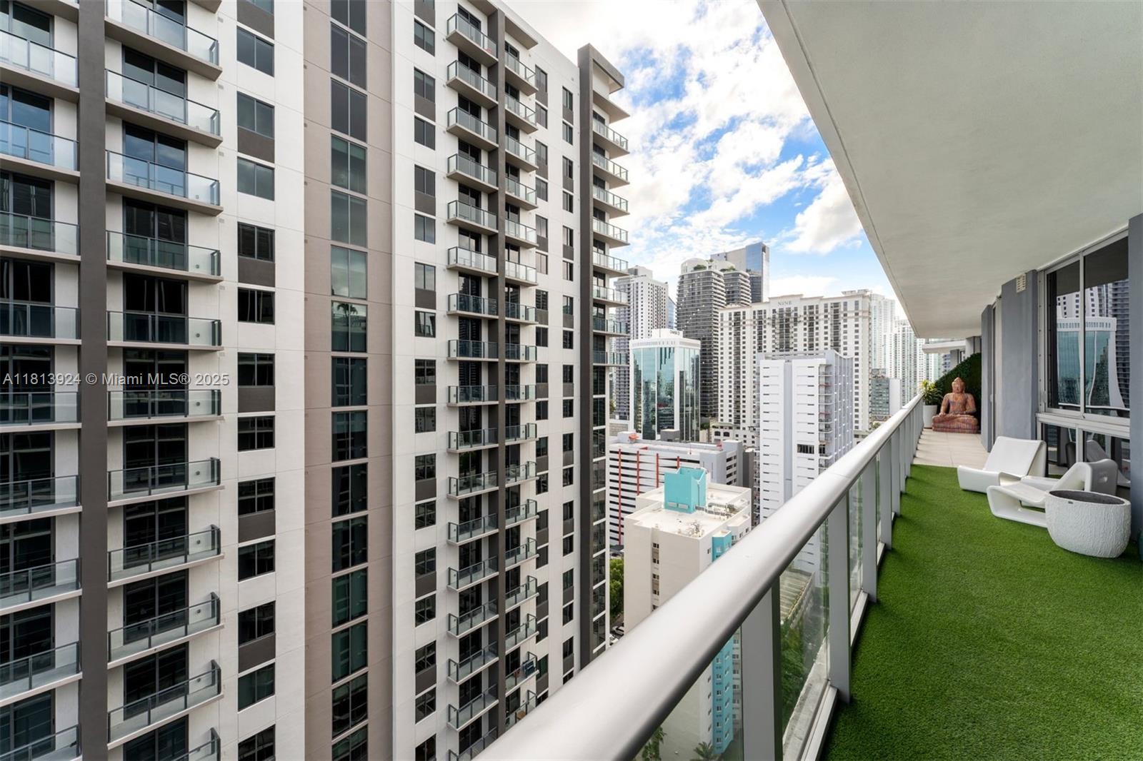BRICKELL TEN CONDO - Residential Lease