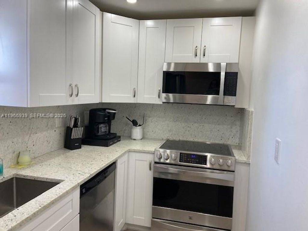 Photo of 3201 NE 14th St Causeway #605, Pompano Beach, FL 33062 (MLS # A11966939)