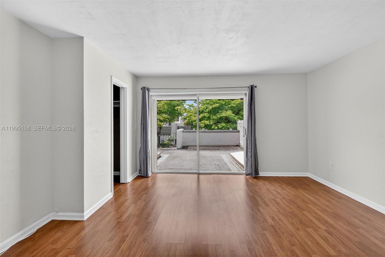 HILLTOP CONDO - Residential