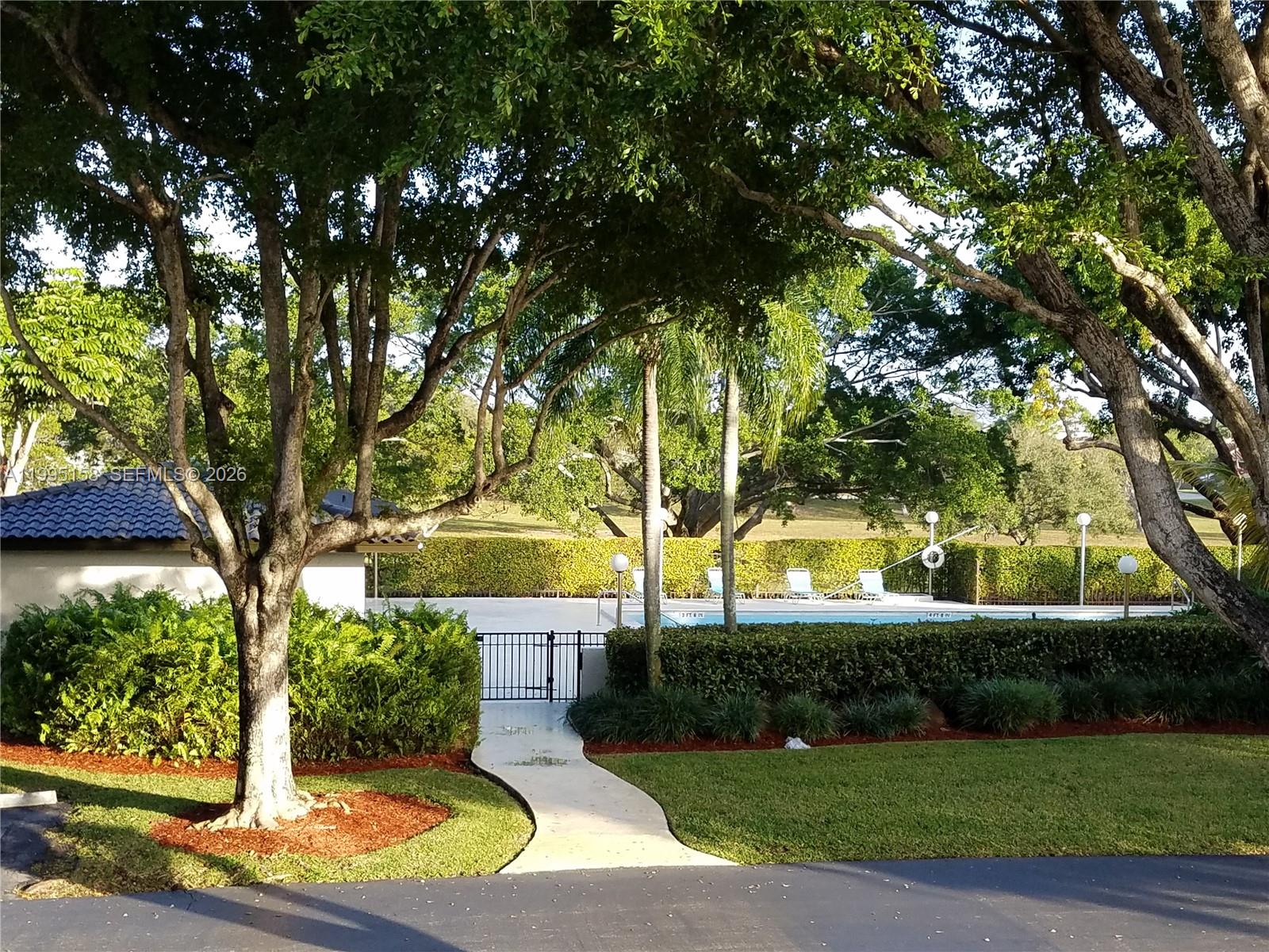 HILLTOP CONDO - Residential