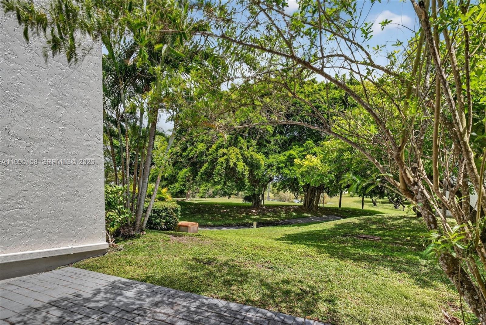 HILLTOP CONDO - Residential