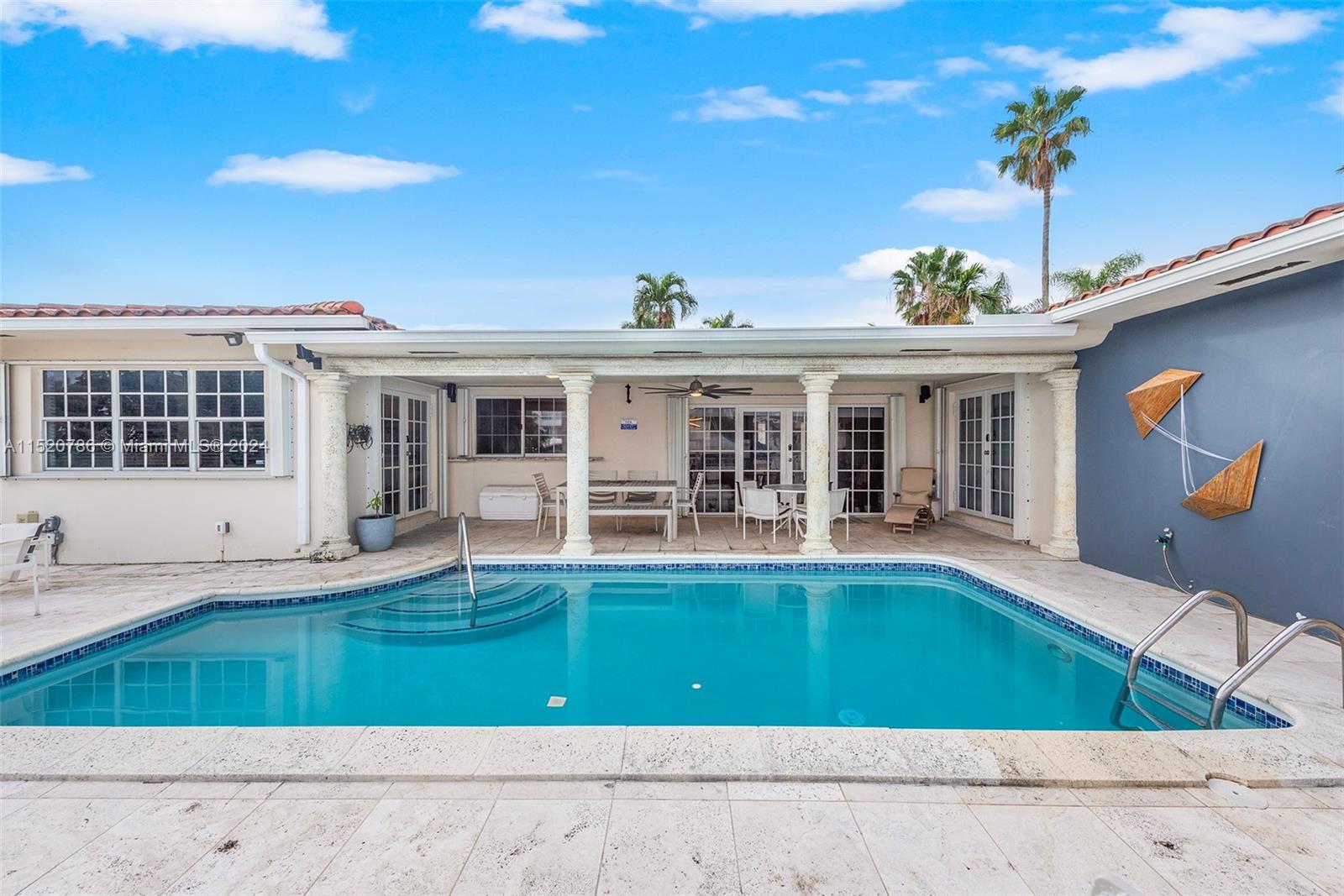 EASTERN SHORES 1ST ADDN - Residential