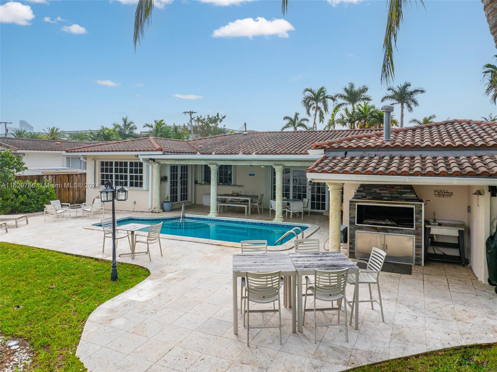 EASTERN SHORES 1ST ADDN - Residential