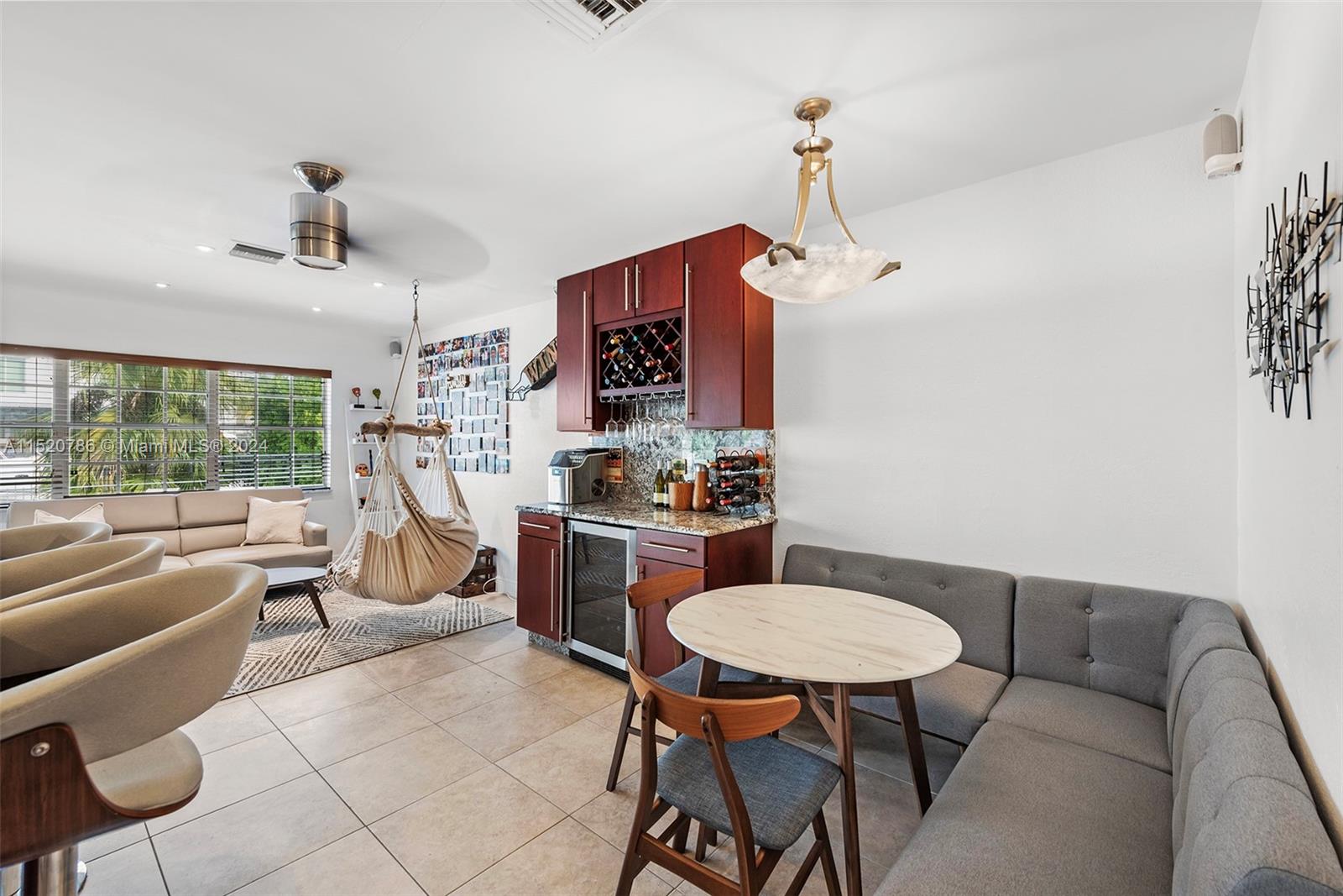 EASTERN SHORES 1ST ADDN - Residential