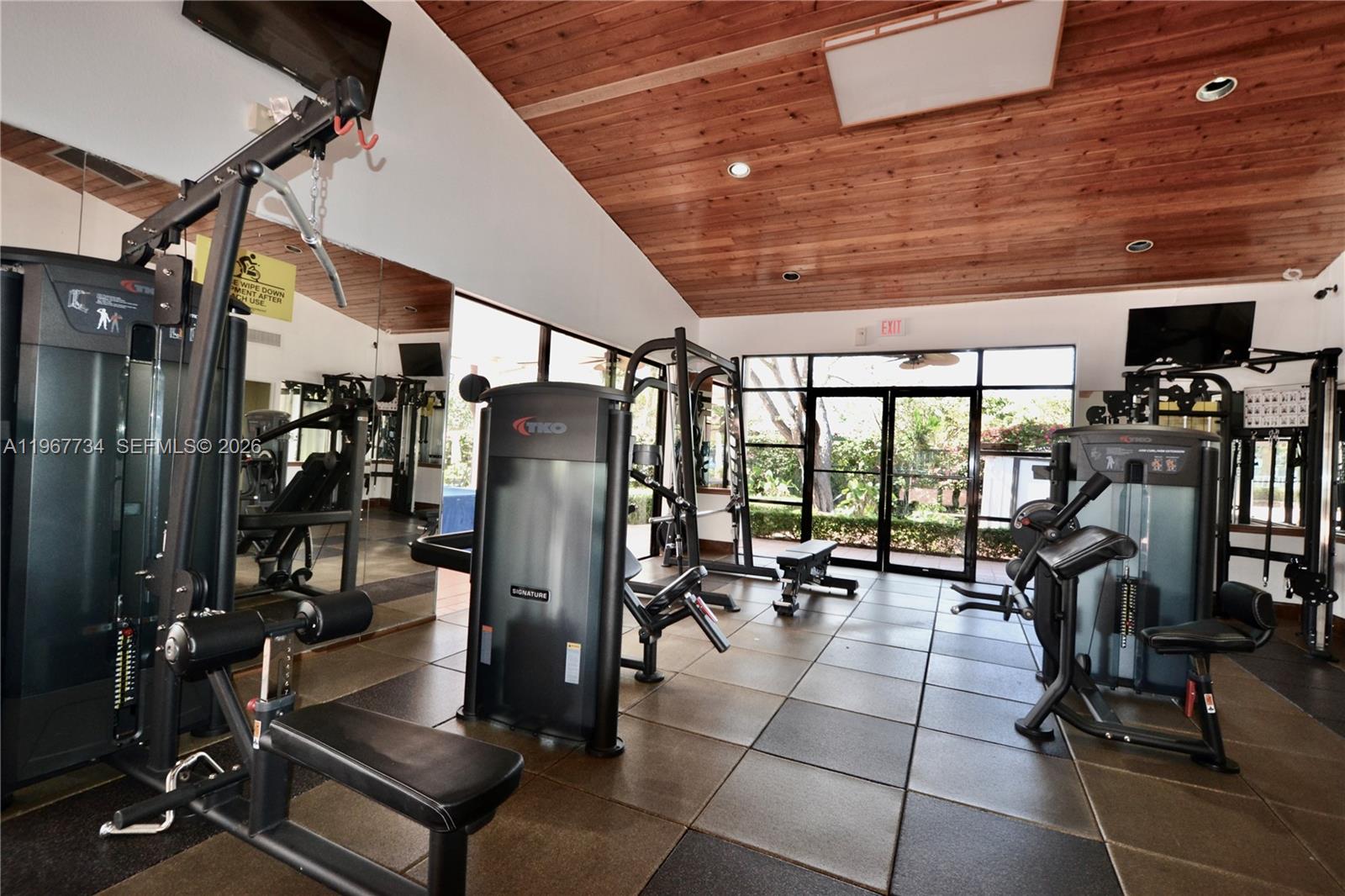 VIZCAYA AT THE HAMMOCKS 1 - Residential