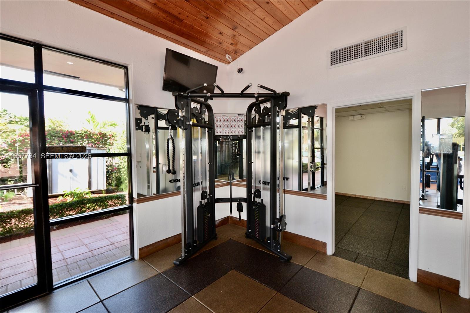 VIZCAYA AT THE HAMMOCKS 1 - Residential