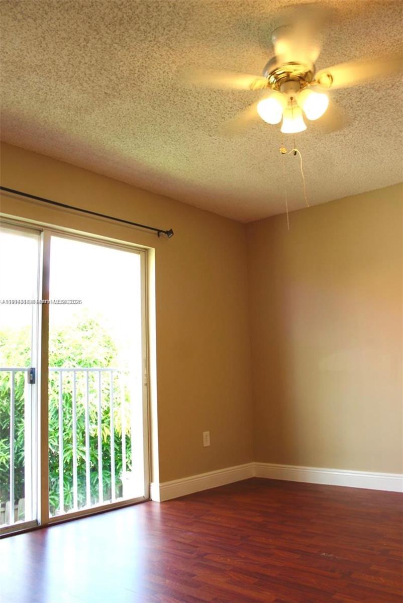 LAGUNA POINTE AT CALIF CL - Residential Lease