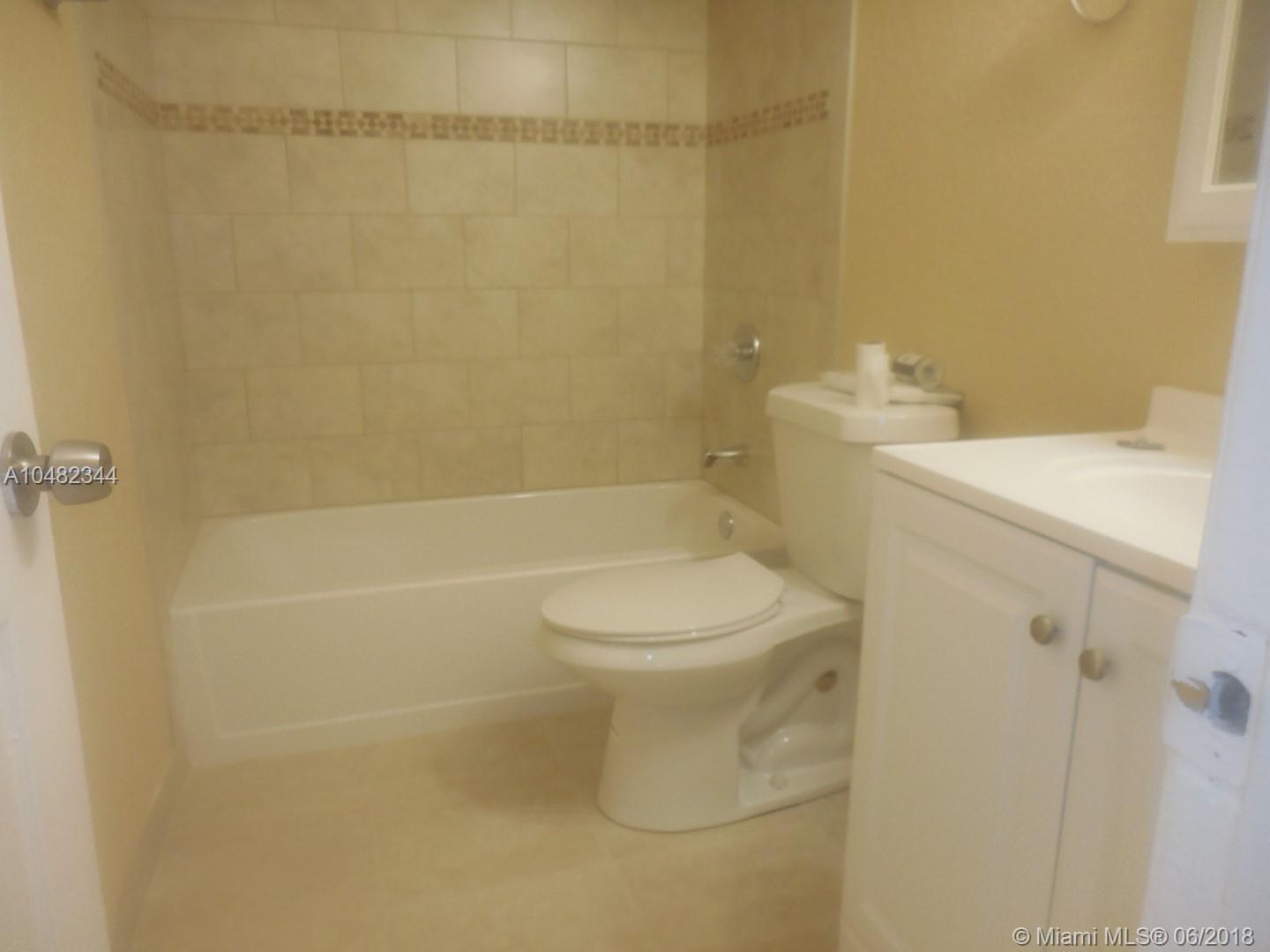 CORAL SPRINGS SUB 1 - Residential Lease