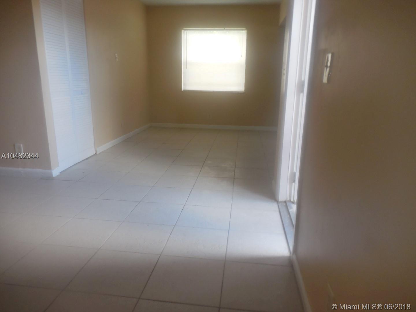 CORAL SPRINGS SUB 1 - Residential Lease