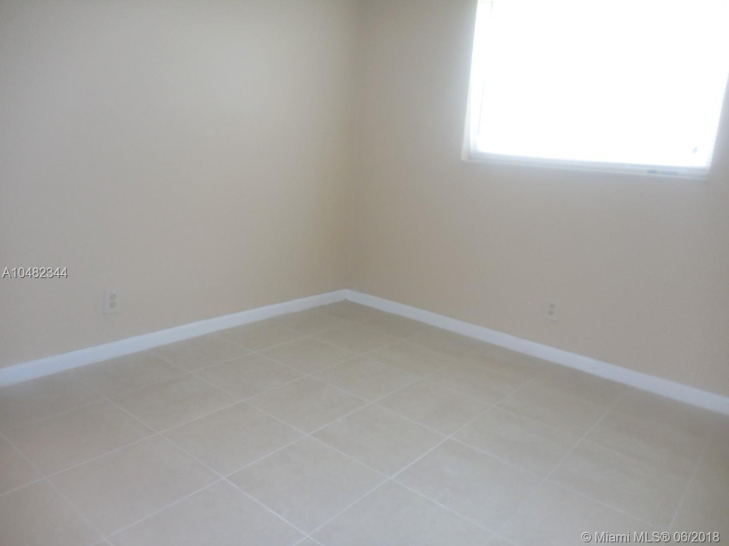 CORAL SPRINGS SUB 1 - Residential Lease