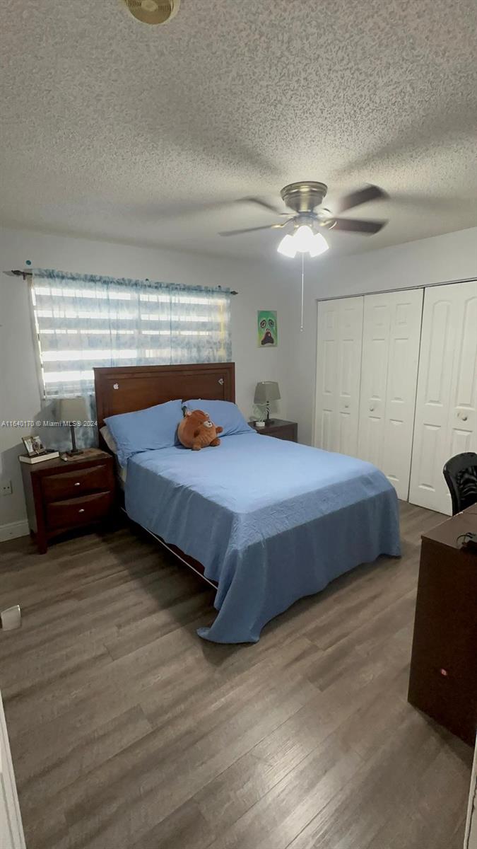 SUPERIOR HOMES SEC 1 - Residential