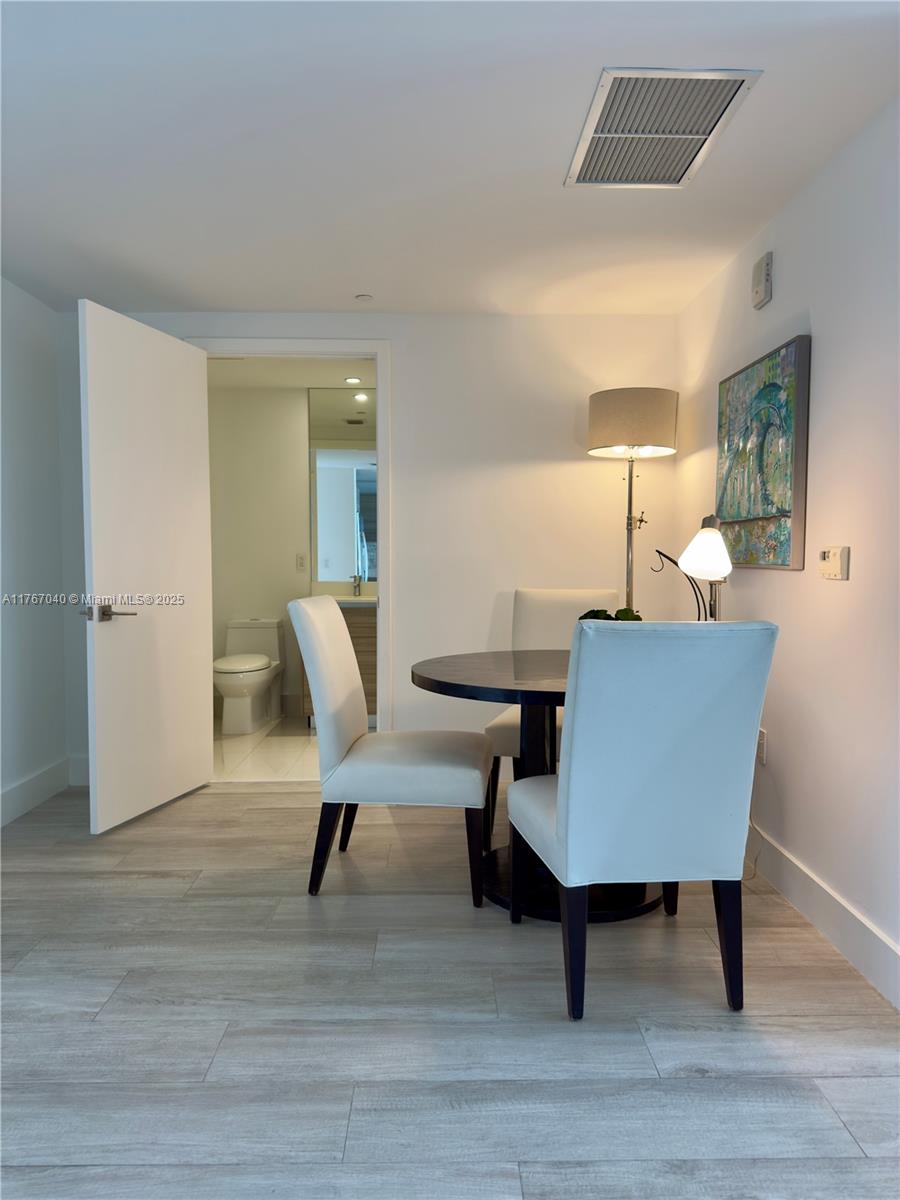 3401 MIDTOWN CONDO - Residential Lease