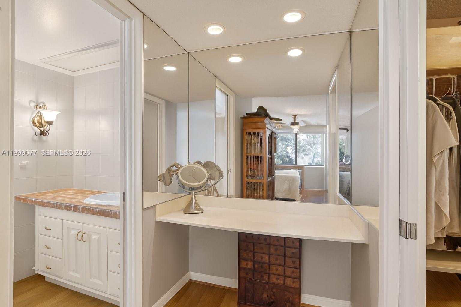 NO 95 PALM-AIRE COUNTRY C - Residential