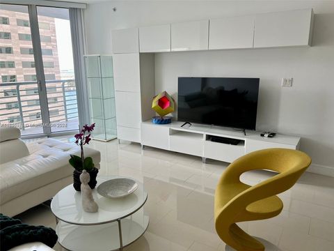 335 S Biscayne Blvd 2202 Miami FL 33131