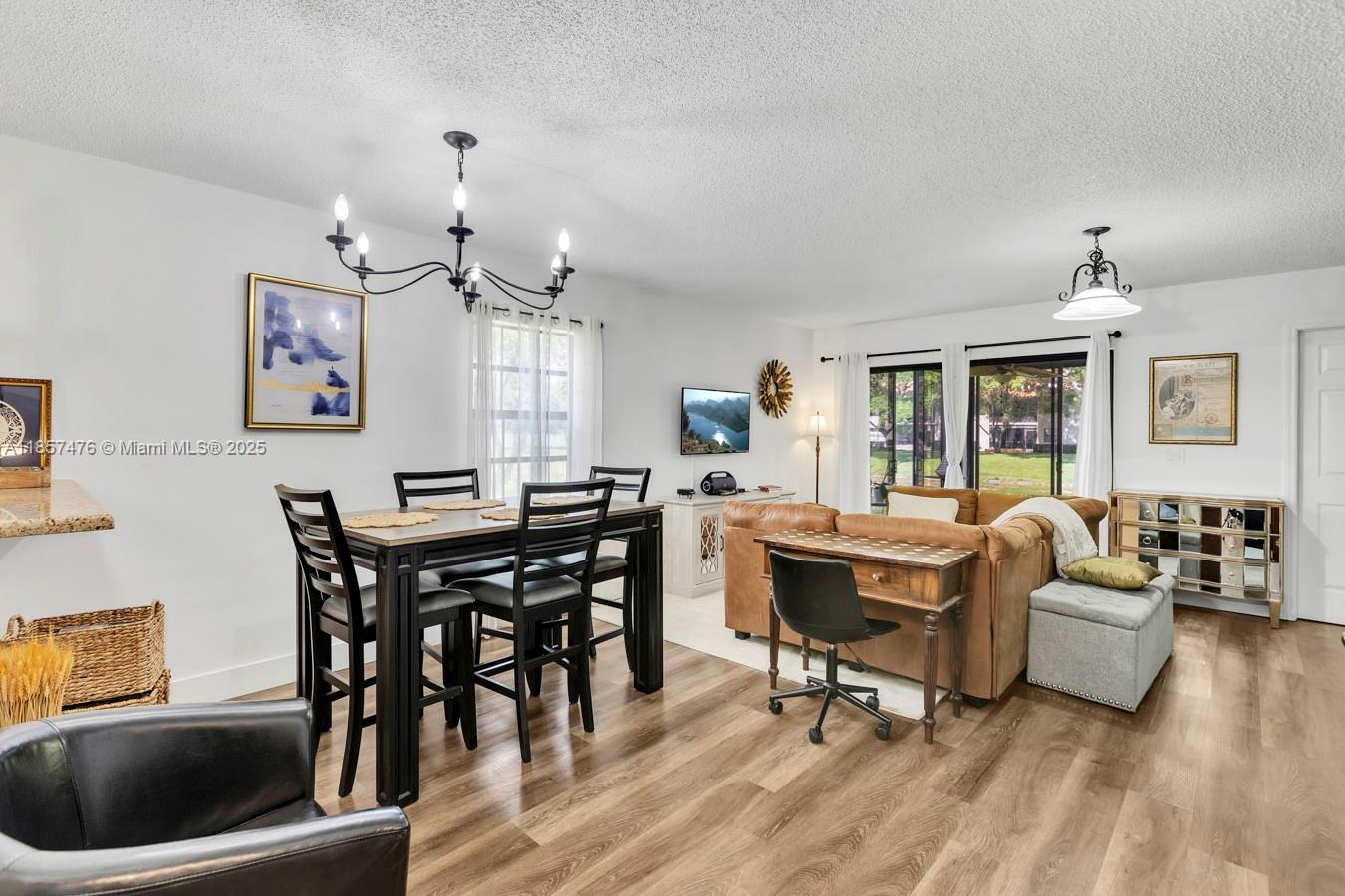 411 Republic Ct 411