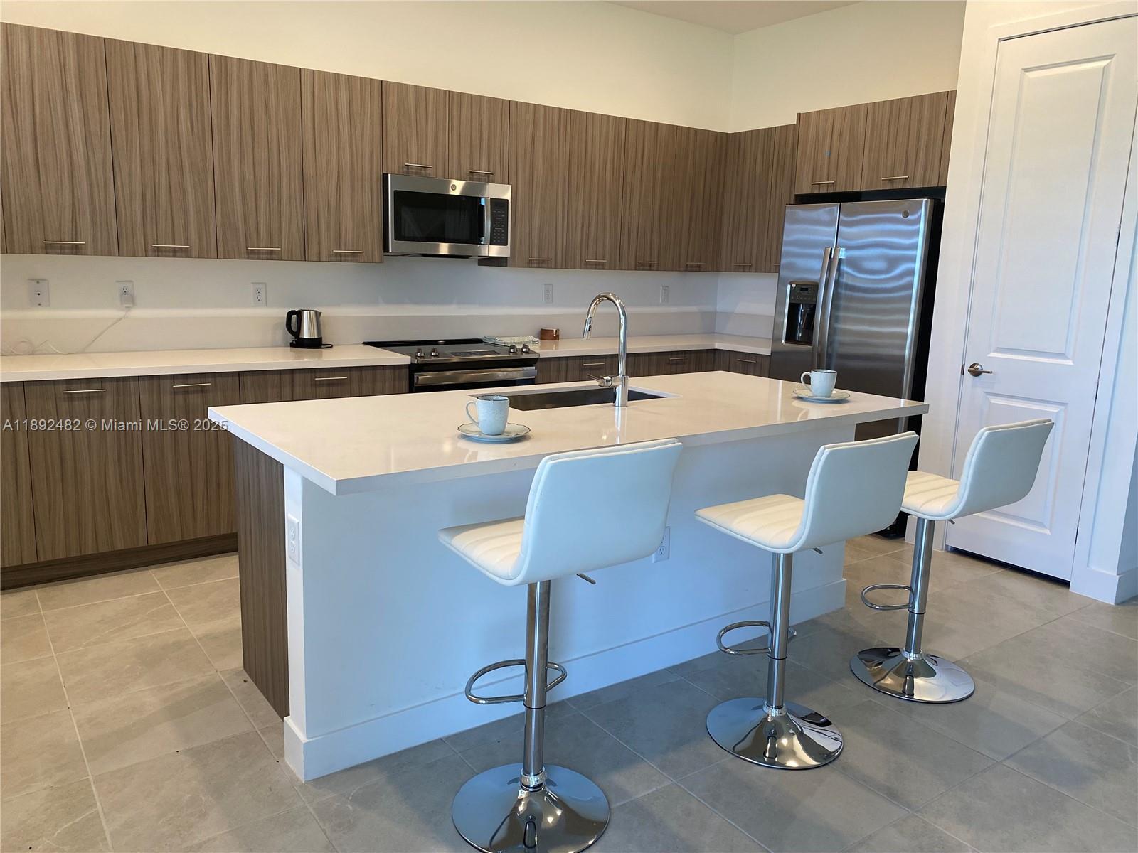 TUSCAN ISLES - Residential Lease