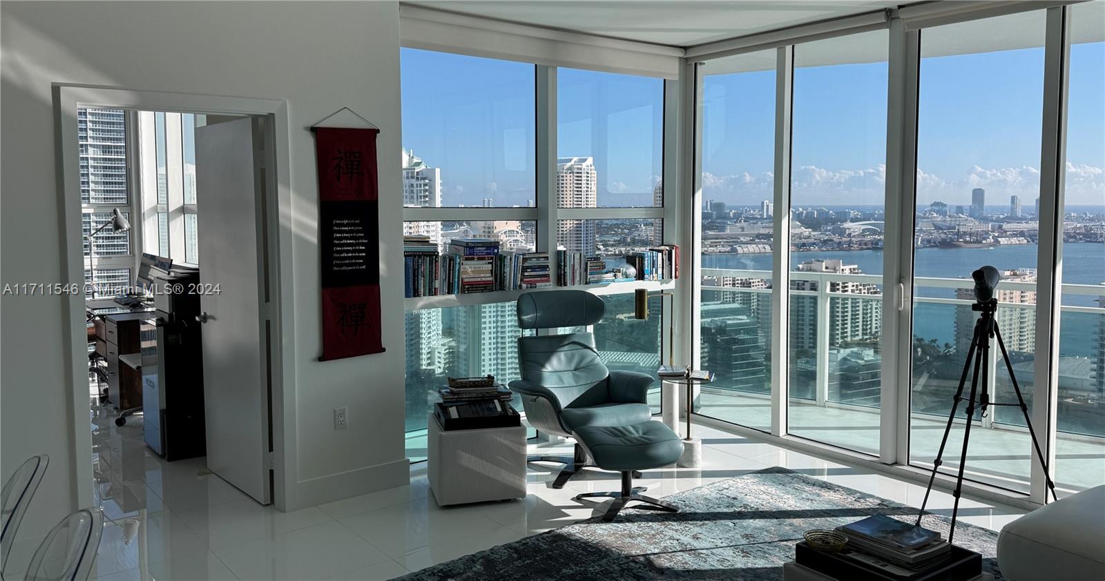 THE PLAZA 851 BRICKELL CO - Residential