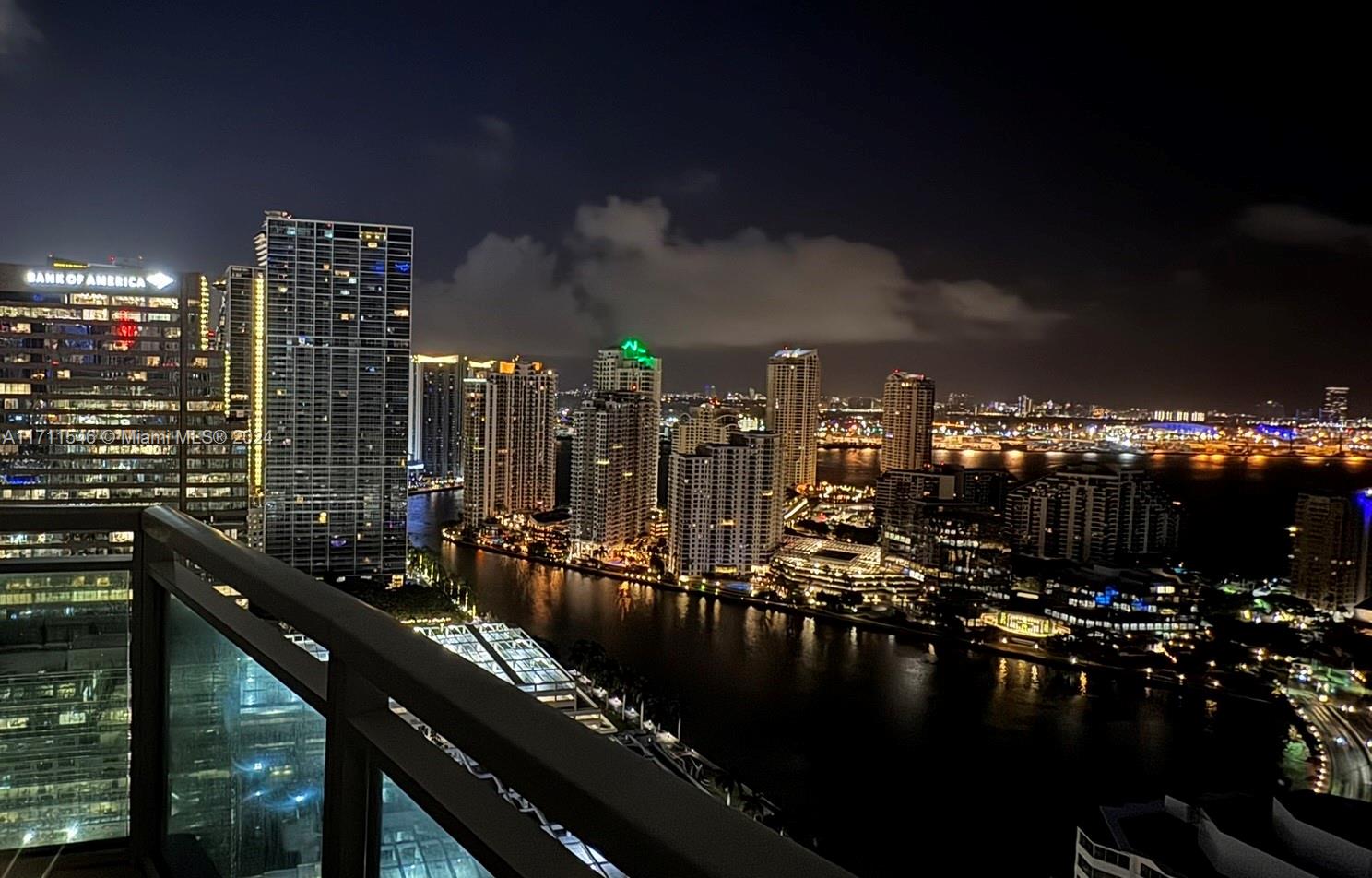 THE PLAZA 851 BRICKELL CO - Residential