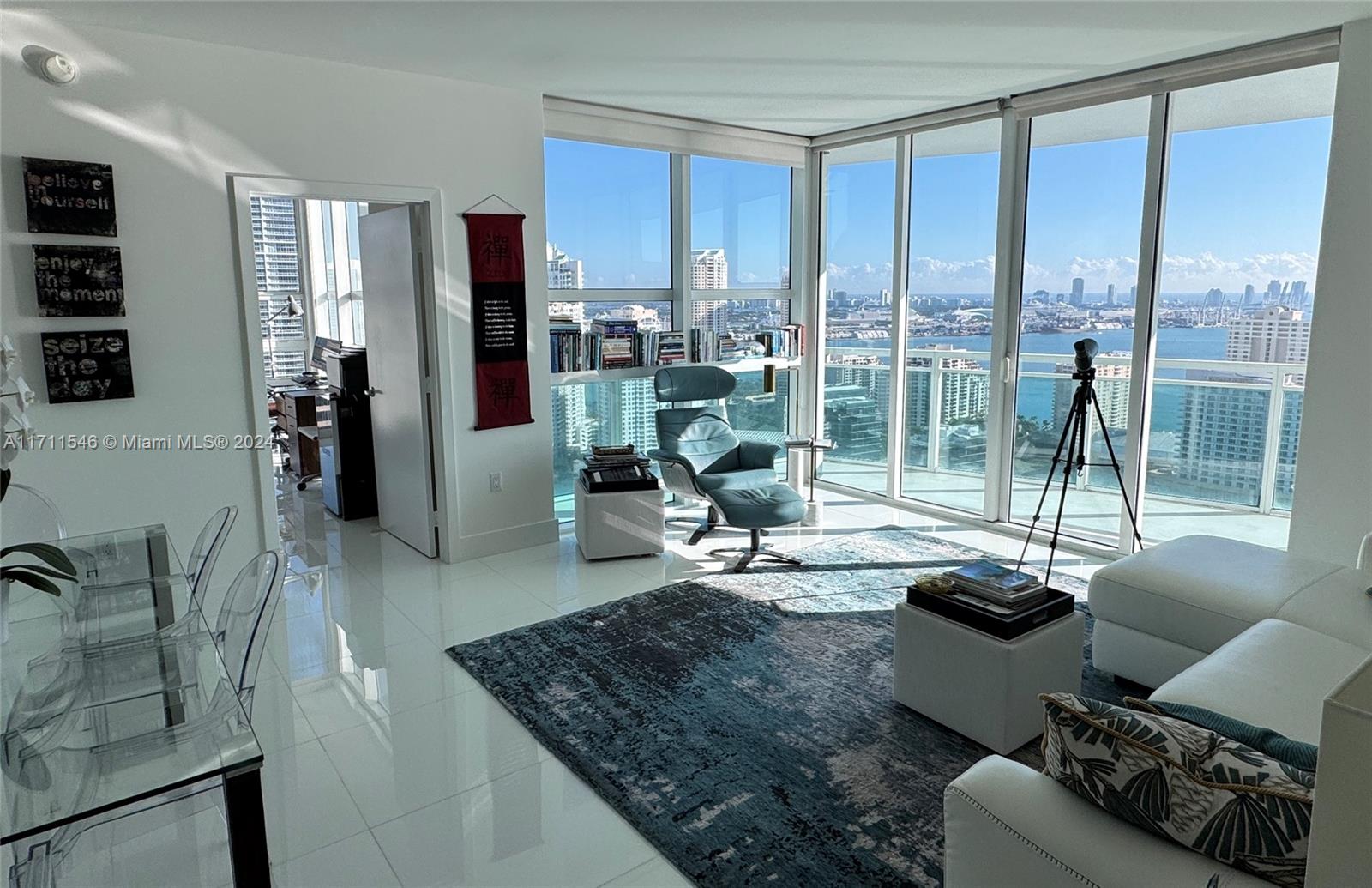 THE PLAZA 851 BRICKELL CO - Residential