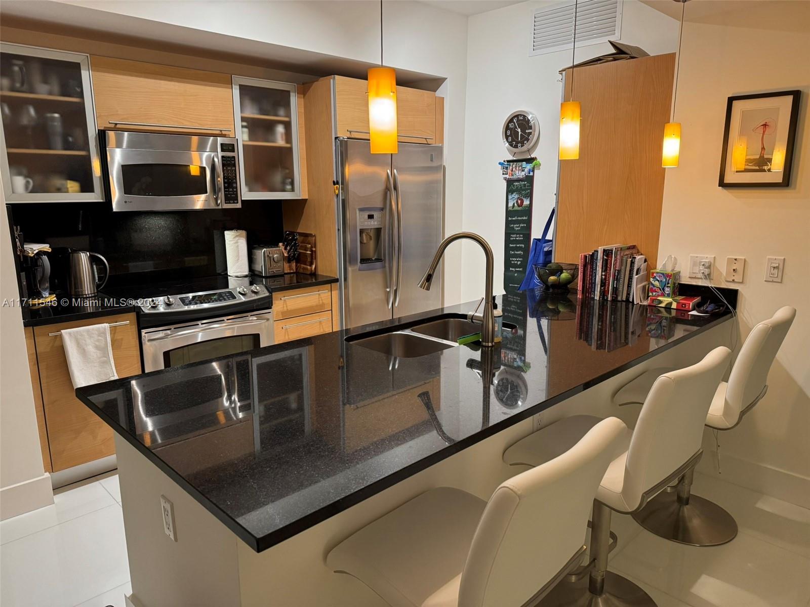 THE PLAZA 851 BRICKELL CO - Residential