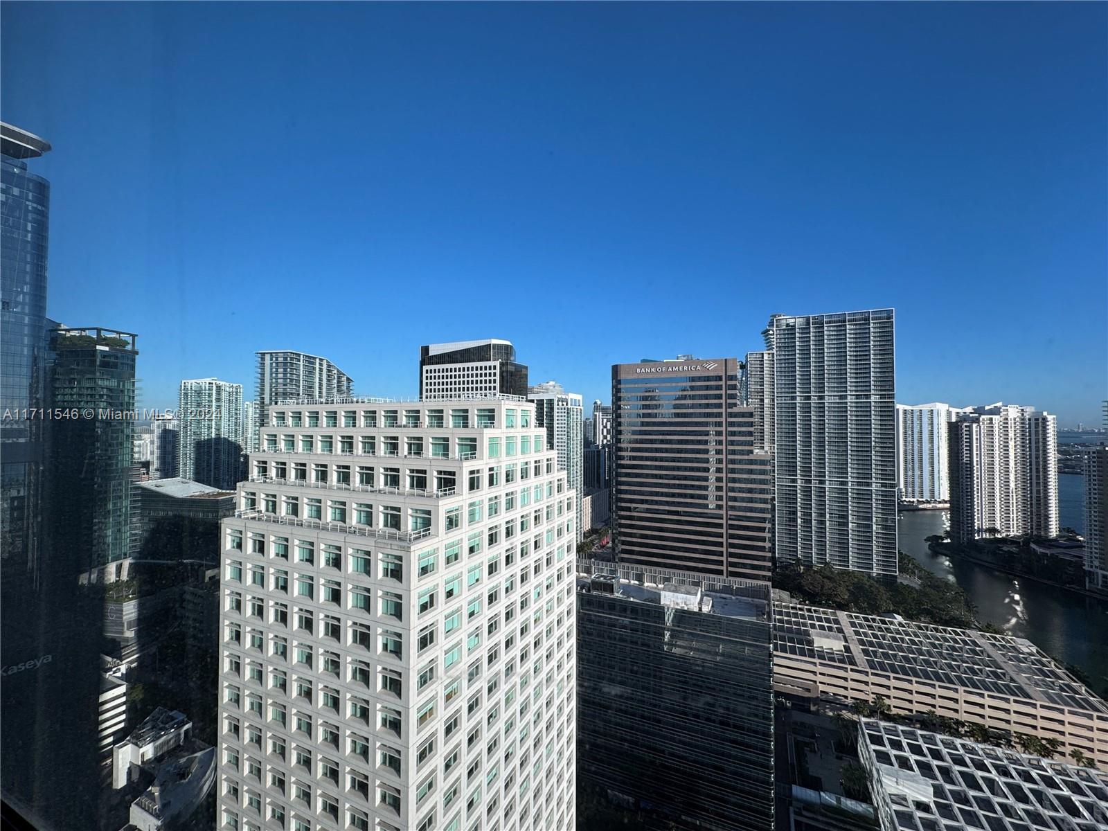THE PLAZA 851 BRICKELL CO - Residential