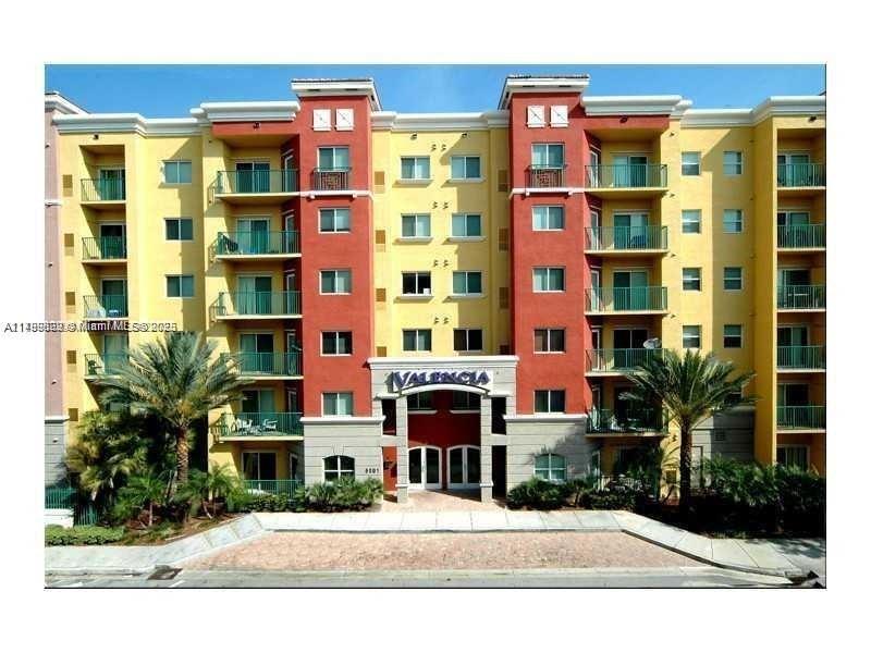 Rental Property at 6001 Sw 70th St 338, South Miami, Miami-Dade County, Florida - Bedrooms: 1 
Bathrooms: 1  - $2,100 MO.