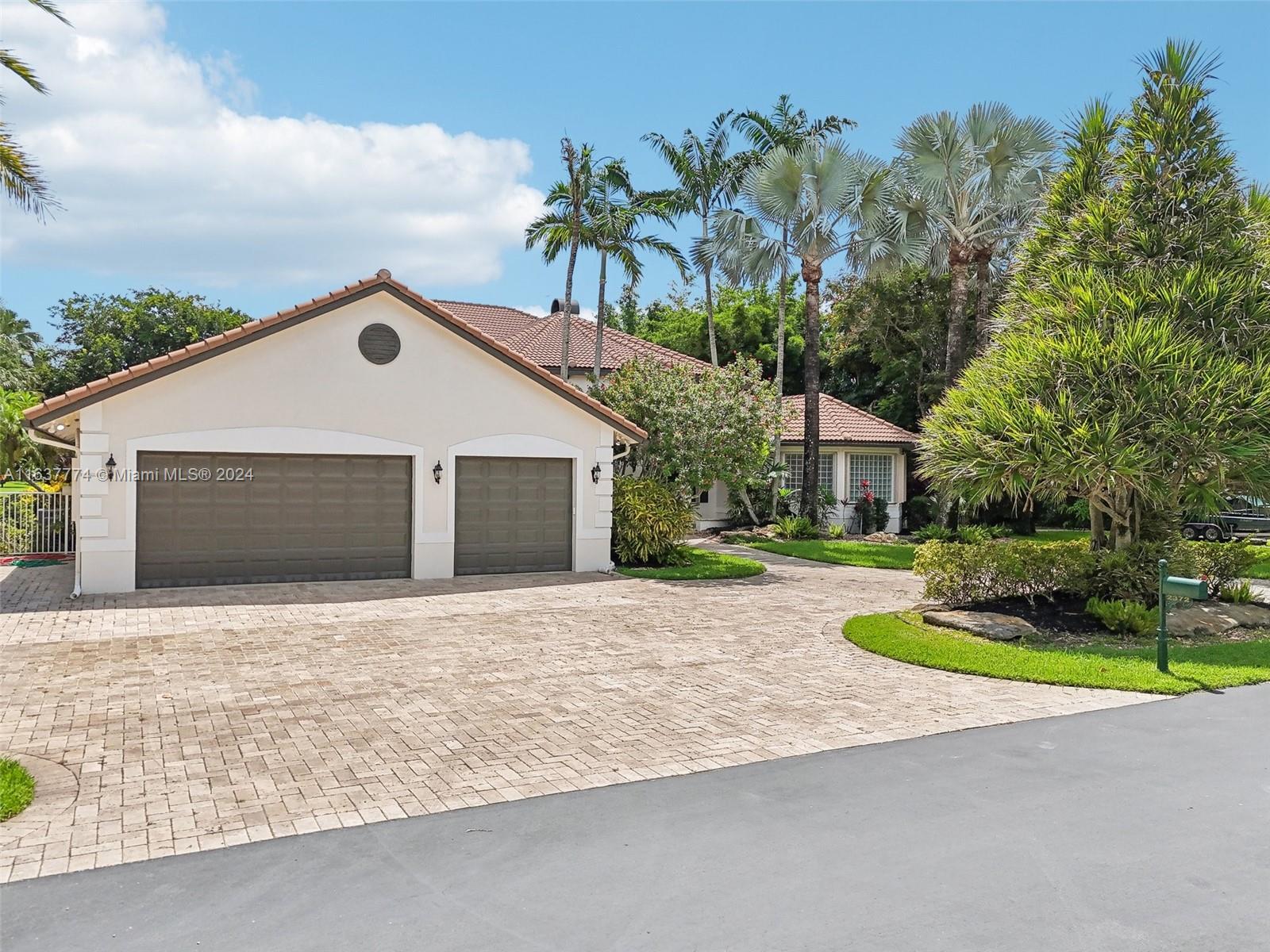 View Davie, FL 33325 house