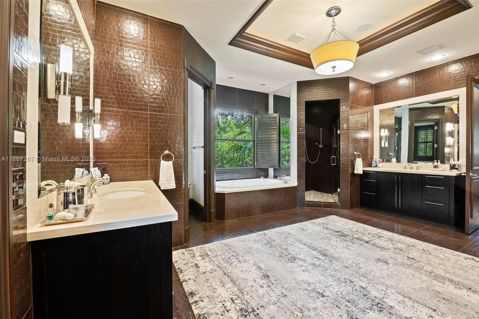 MARTIN SUBURBAN ACRES - Residential