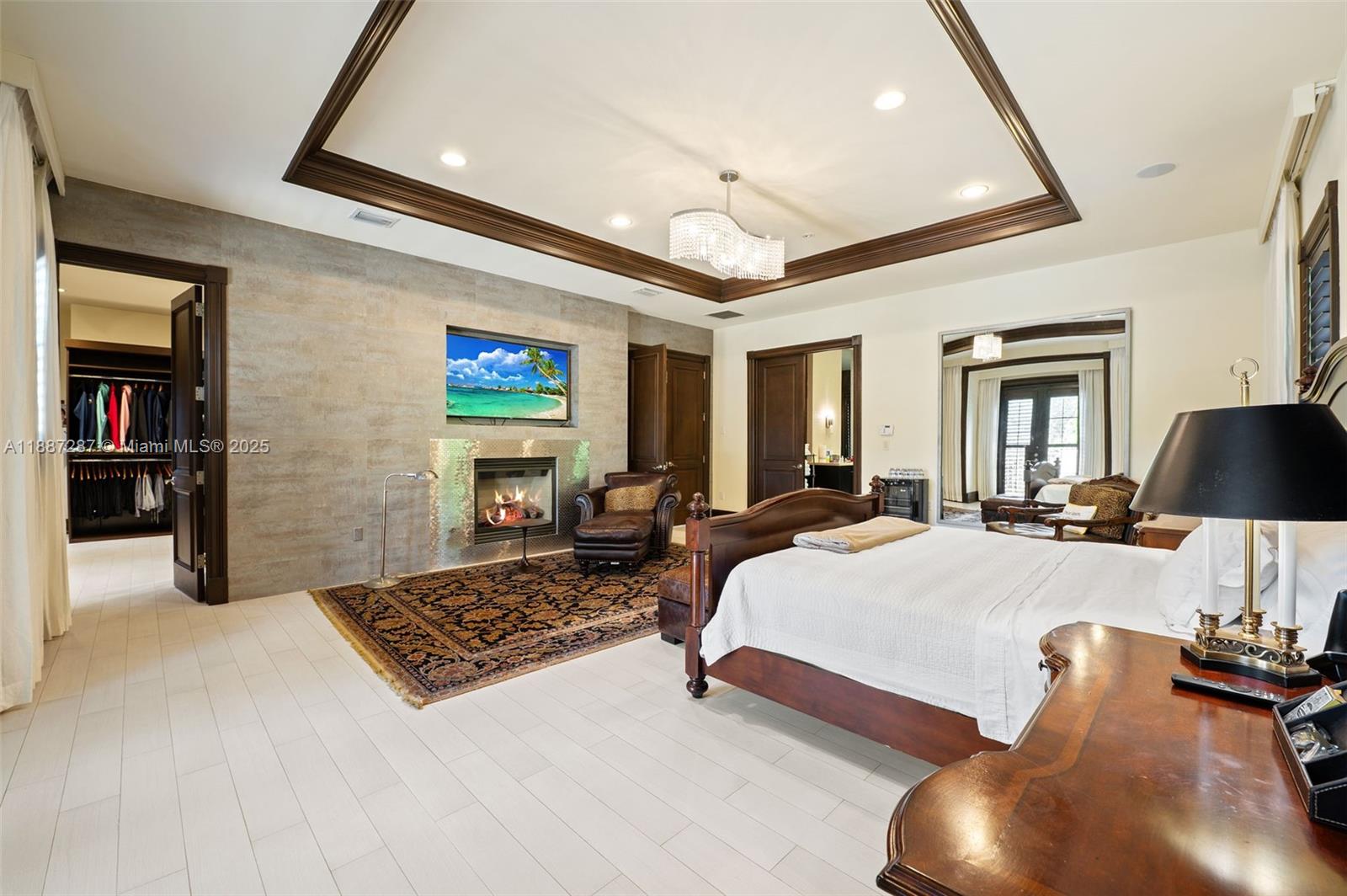 MARTIN SUBURBAN ACRES - Residential