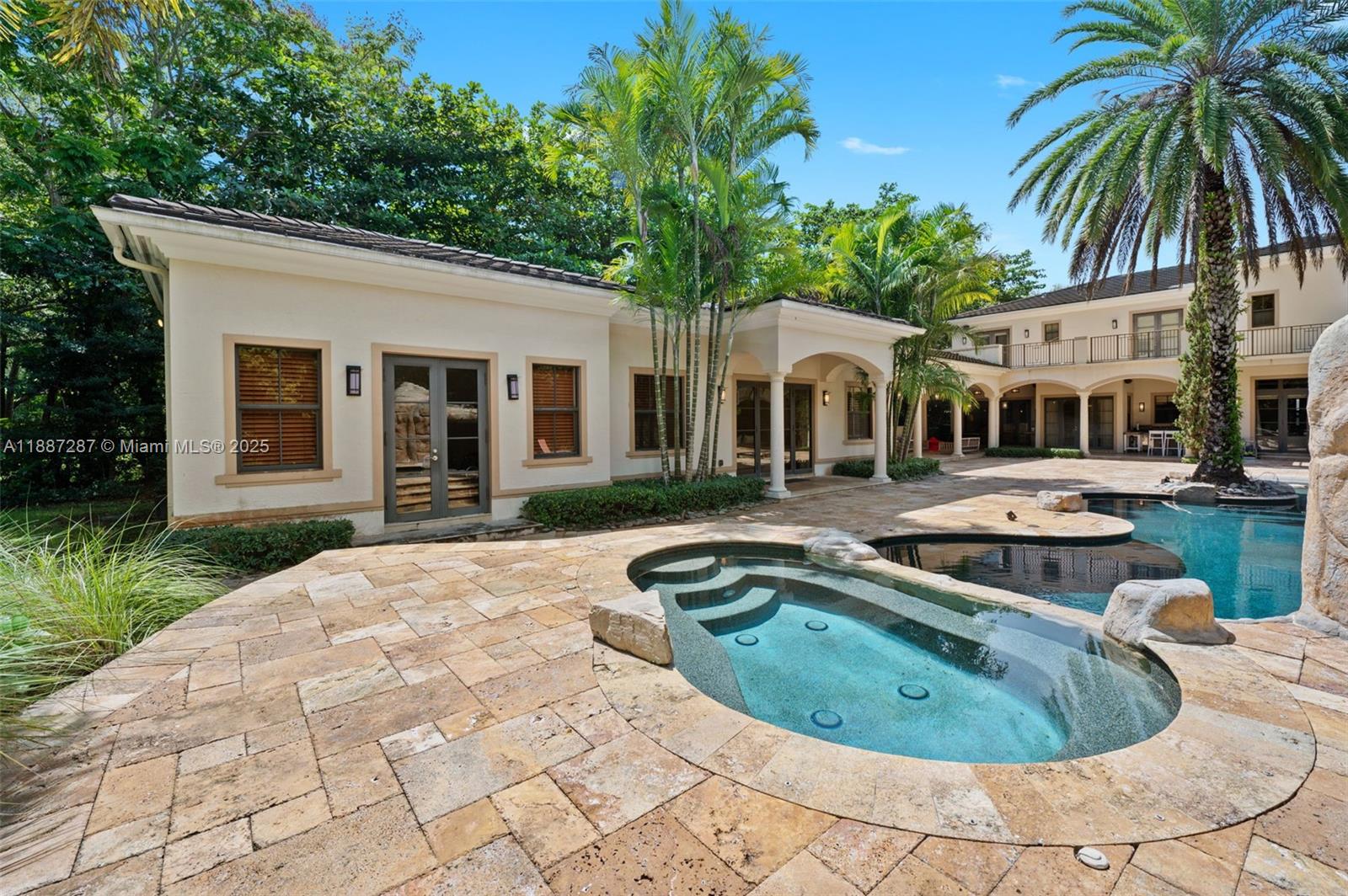 MARTIN SUBURBAN ACRES - Residential