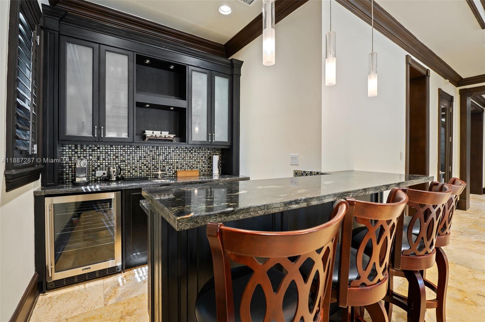 MARTIN SUBURBAN ACRES - Residential
