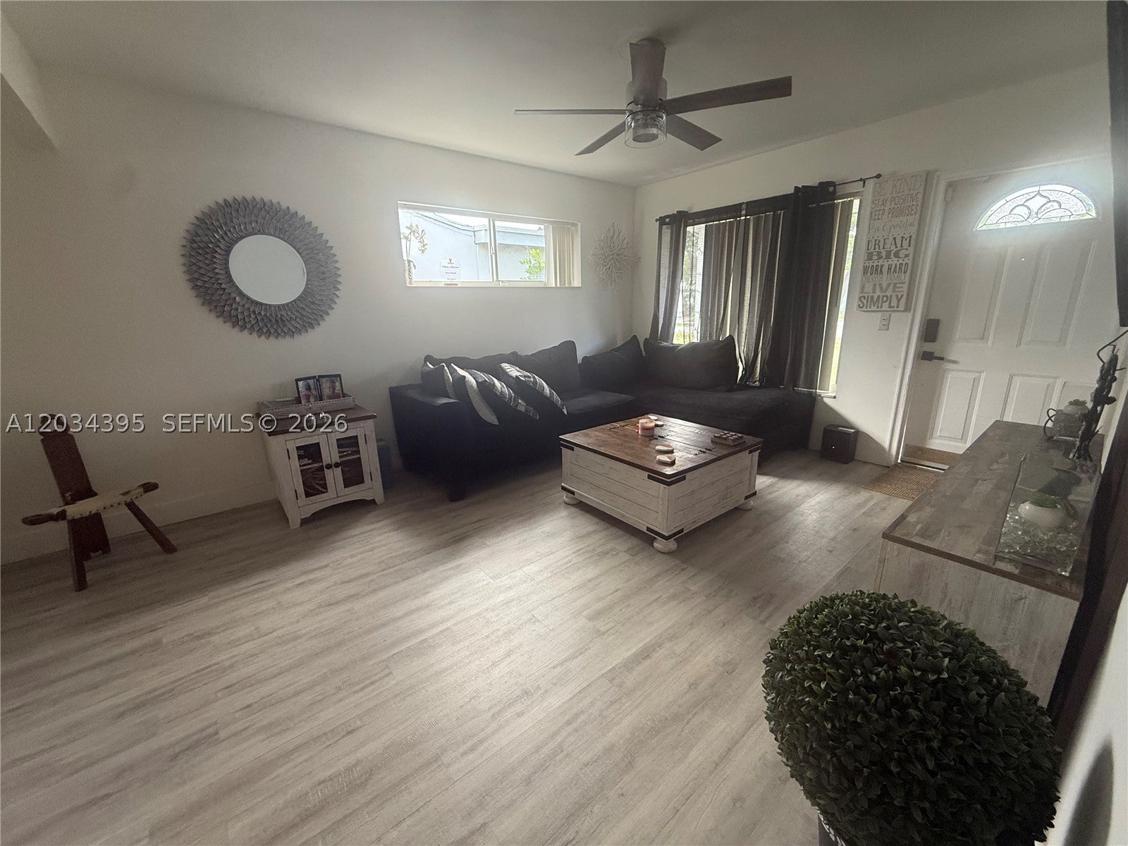 2538 Coolidge St, Hollywood FL 33020