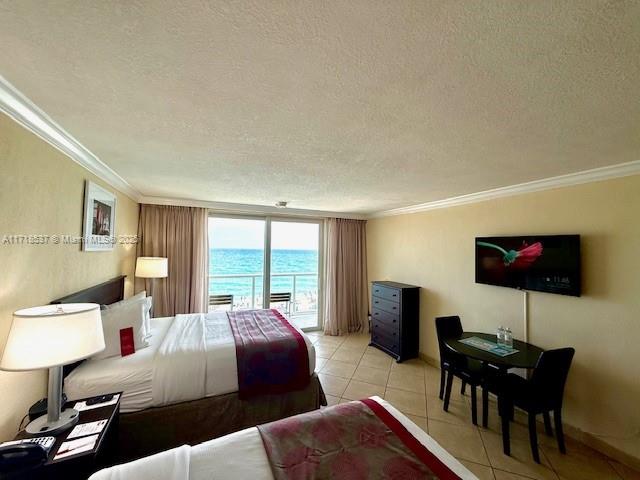 THE AVENTURA BEACH CLUB C - Residential