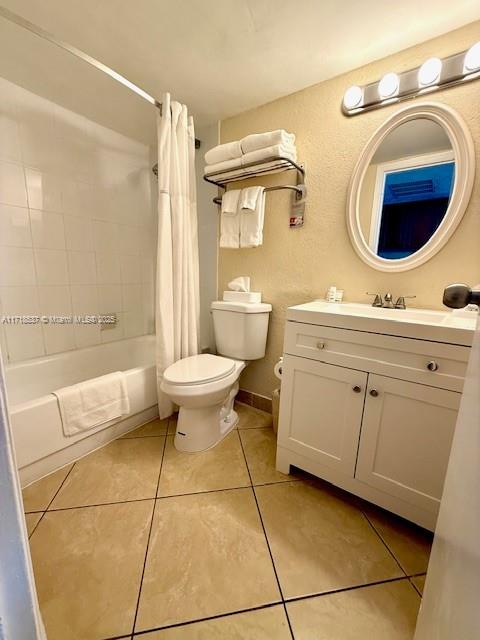 THE AVENTURA BEACH CLUB C - Residential