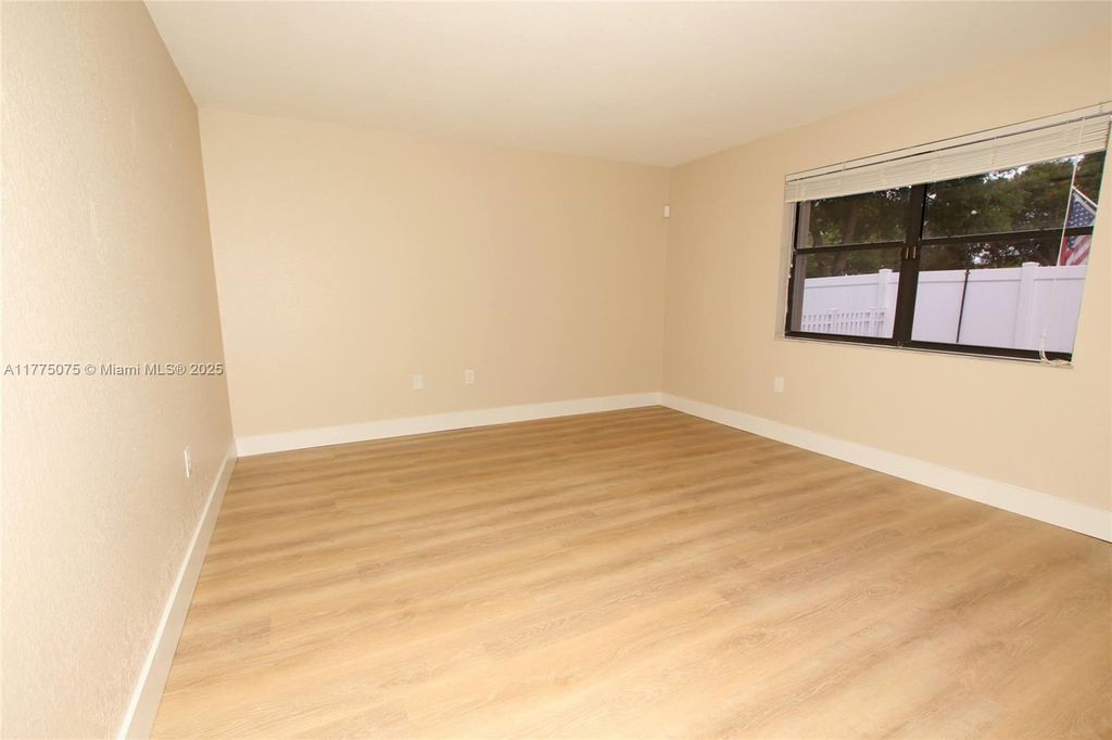 listing image 53