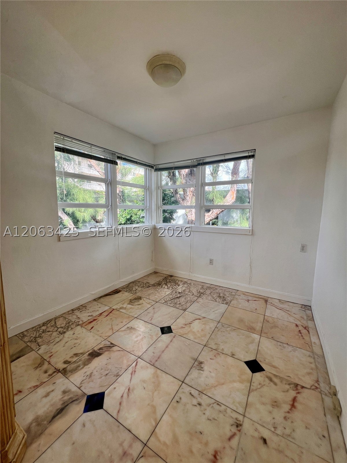 9350 E Bay Harbor Dr 6