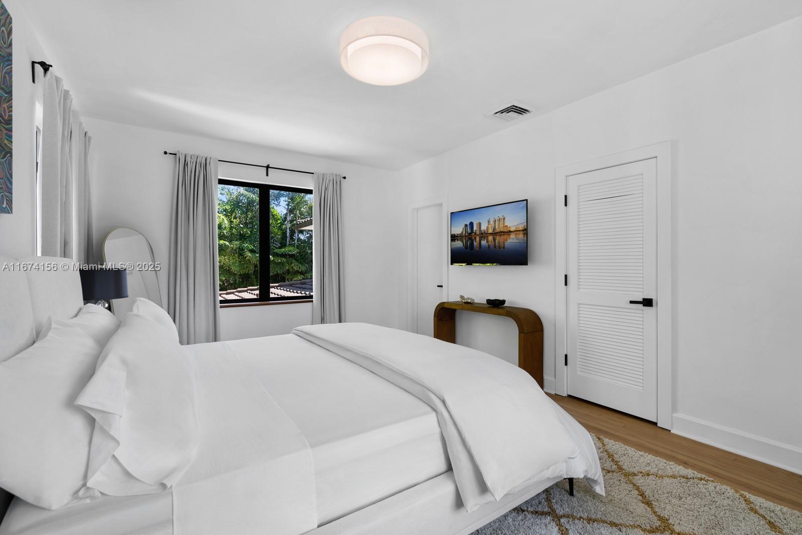 LA GORCE GOLF SUB - Residential