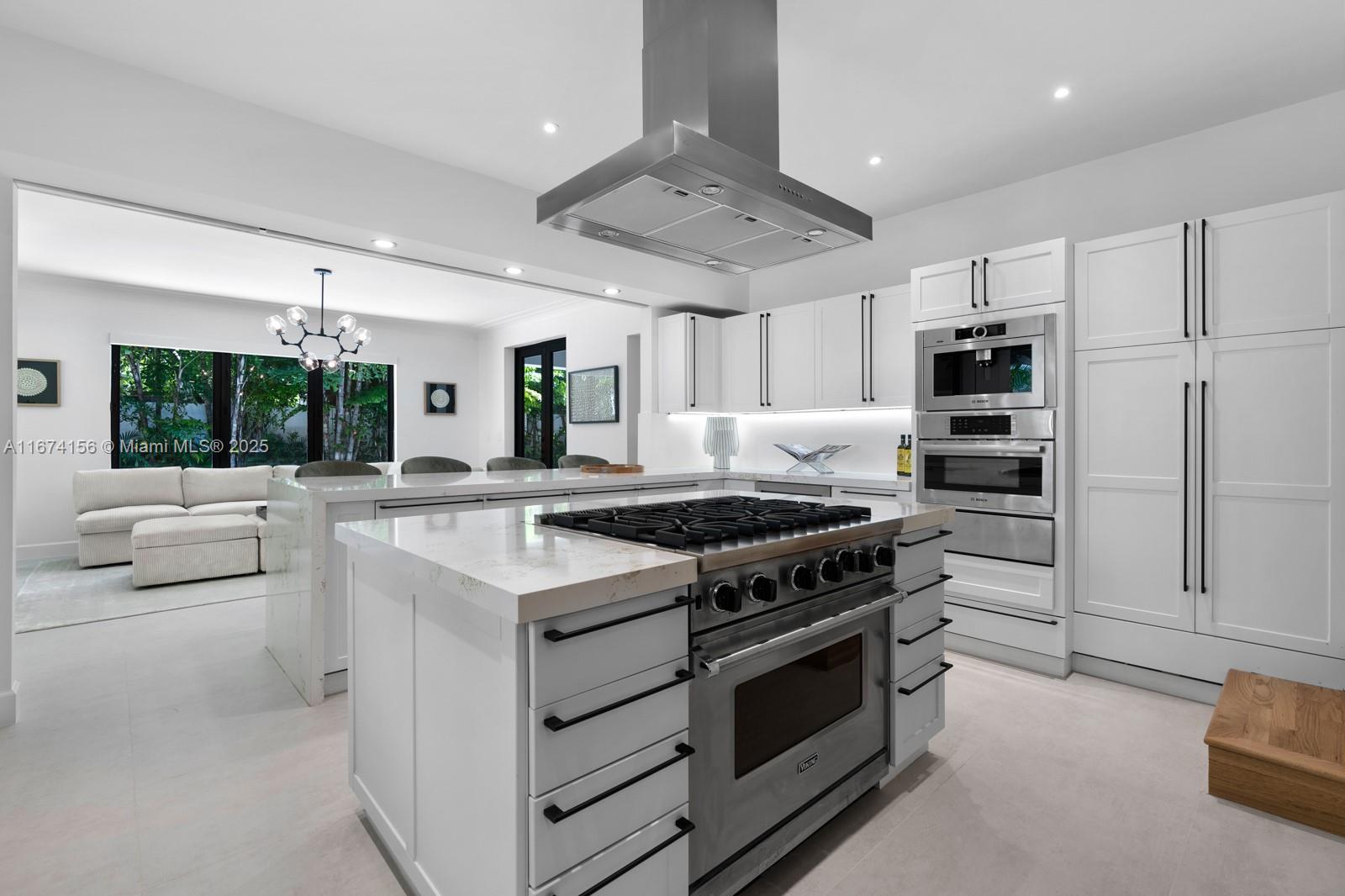 LA GORCE GOLF SUB - Residential
