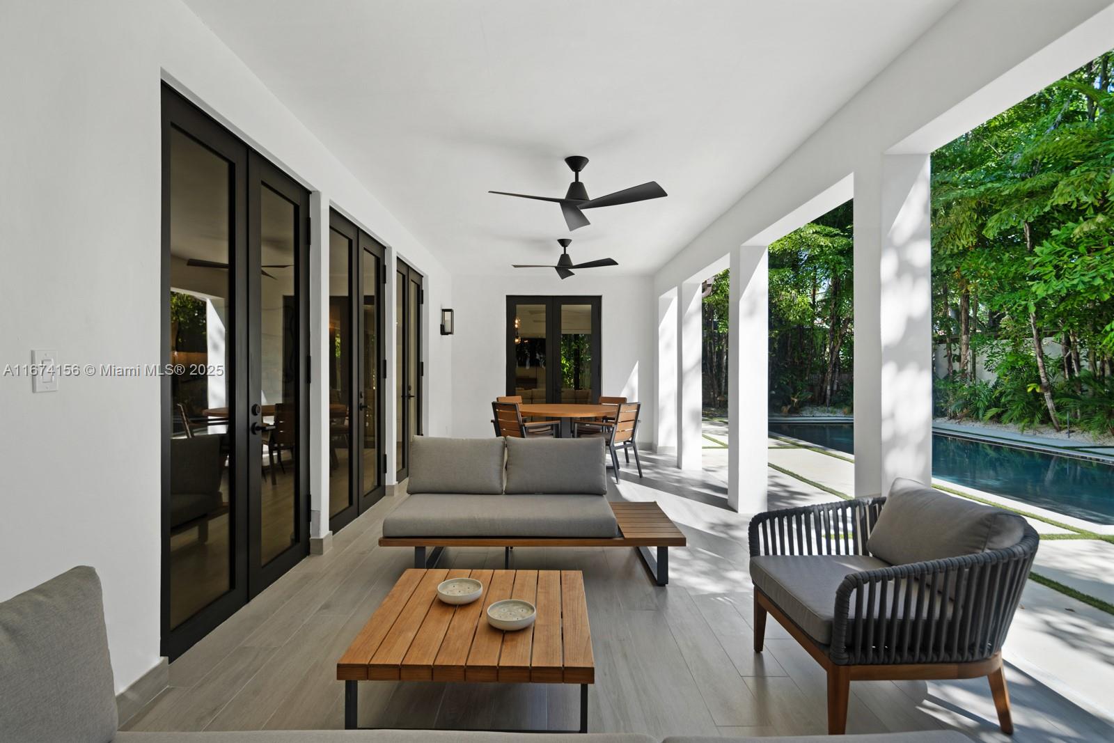 LA GORCE GOLF SUB - Residential