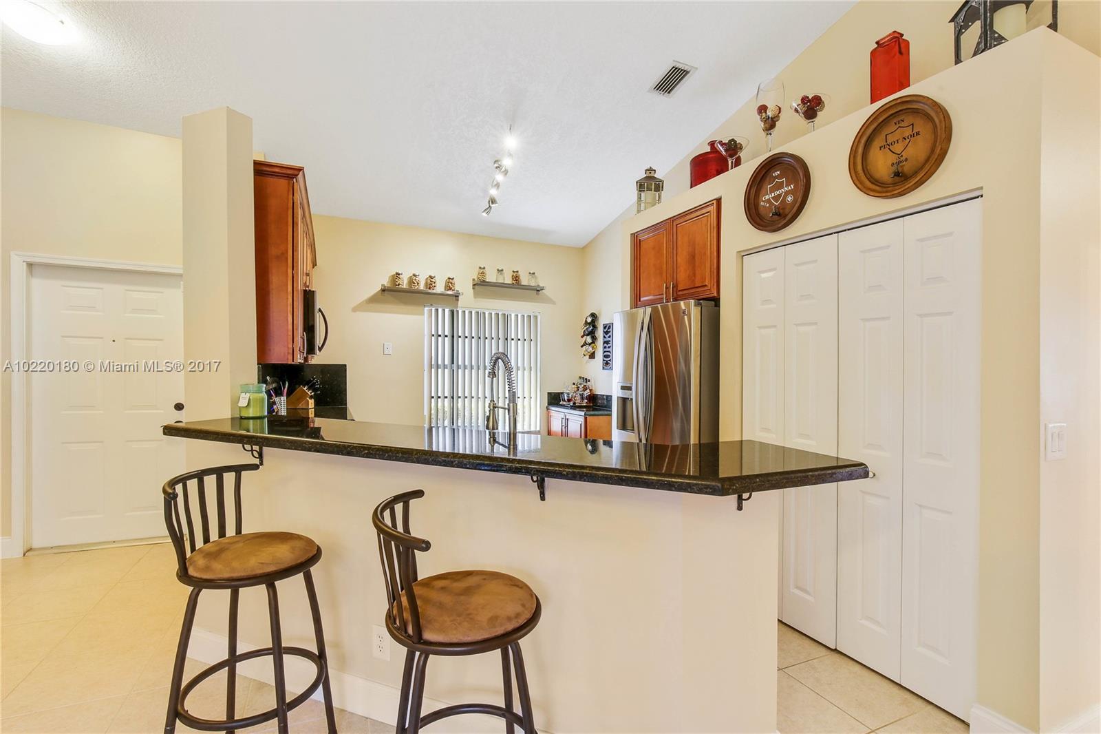 Cocobay 160-6 B - Residential