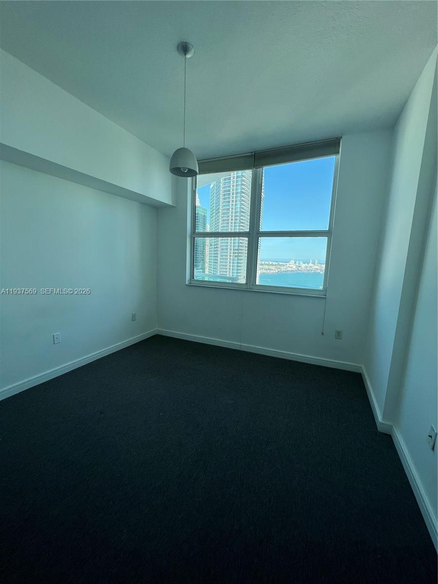 BRICKELL ON THE RIVER N T - Residential Lease