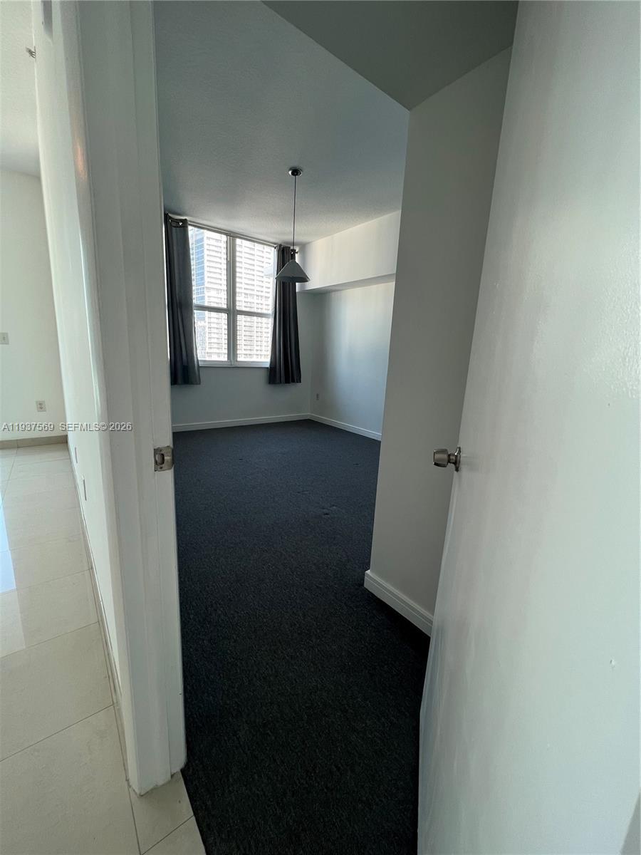 BRICKELL ON THE RIVER N T - Residential Lease