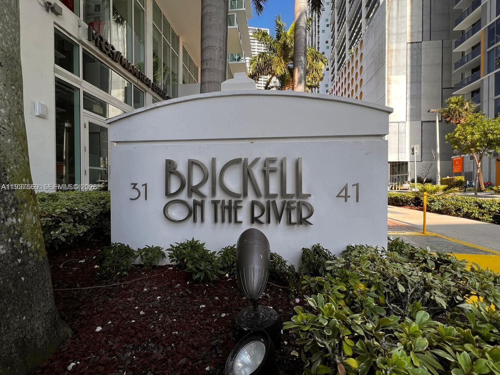 BRICKELL ON THE RIVER N T - Residential Lease