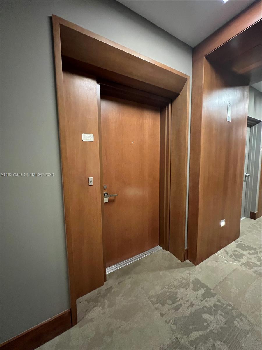 BRICKELL ON THE RIVER N T - Residential Lease